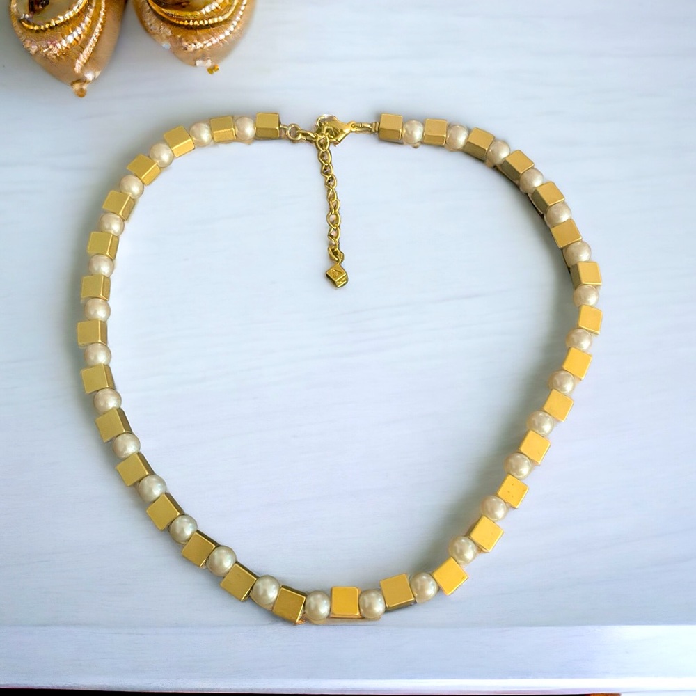 Mikasa Pearl Necklace Gold Tone